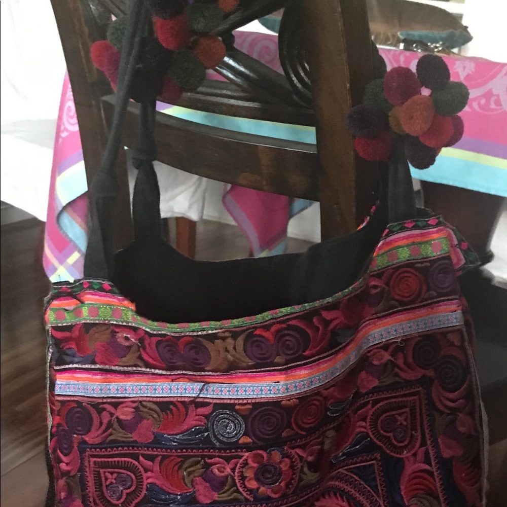Cute Pom Pom Bag